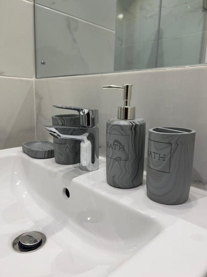 The Lennox Luxury Apartment أكرا المظهر الخارجي الصورة