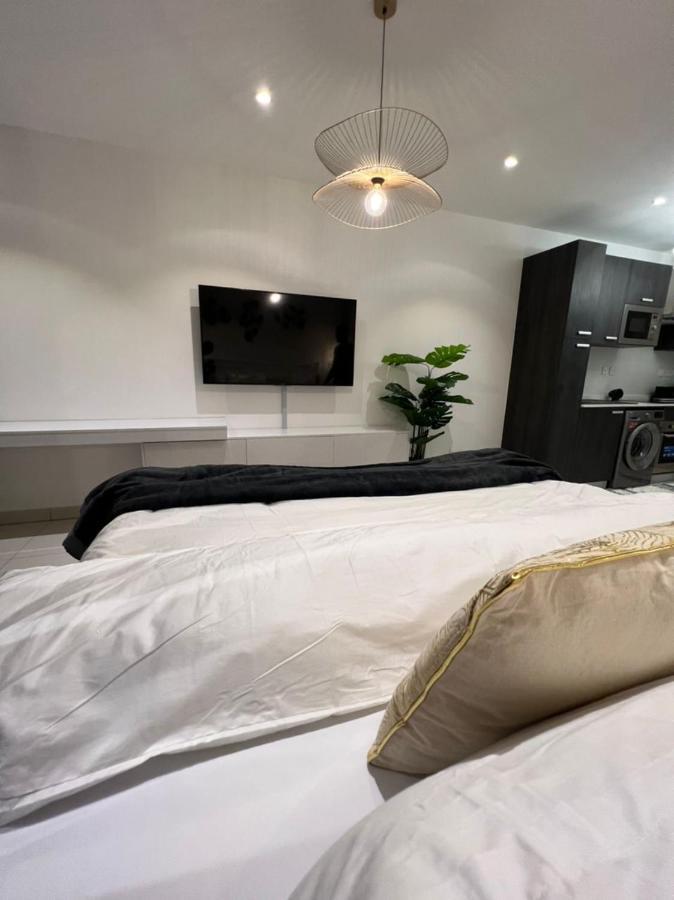 The Lennox Luxury Apartment أكرا المظهر الخارجي الصورة